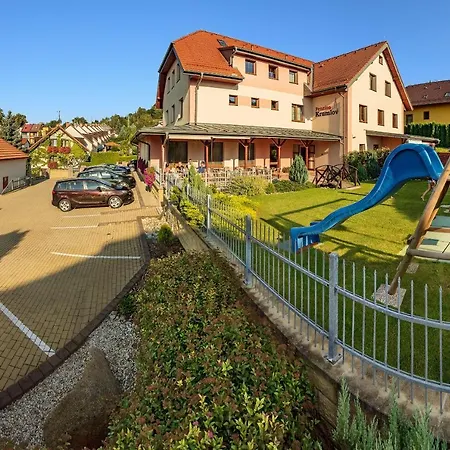 Krumlov - Massage 4* チェスキー クルムロフ