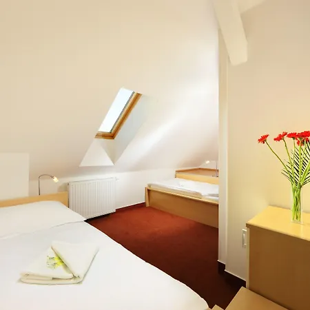 Gasthuis Krumlov - Massage 4*