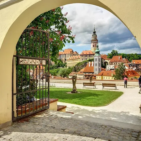 Πανσιόν Krumlov - Massage
